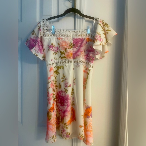 Hello Molly / BY THE BAR DRESS WHITE - Picture 3 of 5